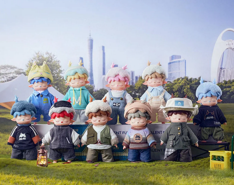 Mimi City Walk Plush Toy Doll
