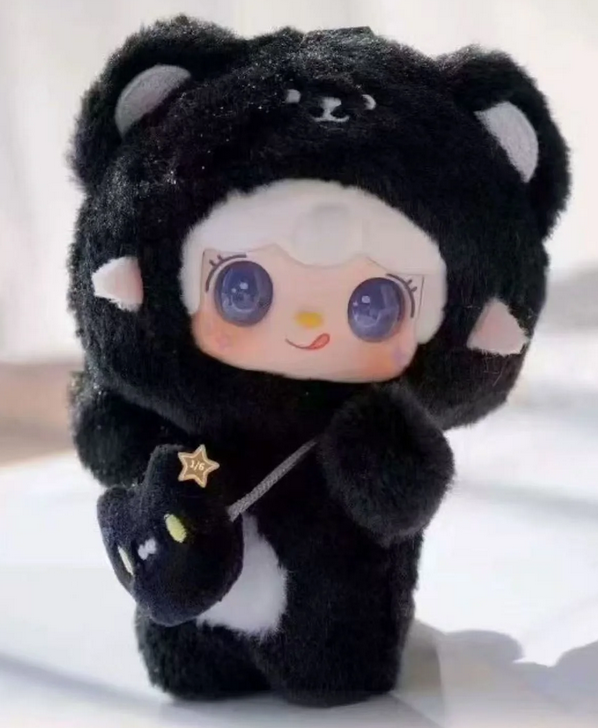 Yooki V4 Take a Bite of the Bear Plush toy doll