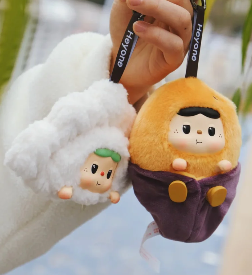 BAOBAO fireside tea party hand warmer plush toy doll