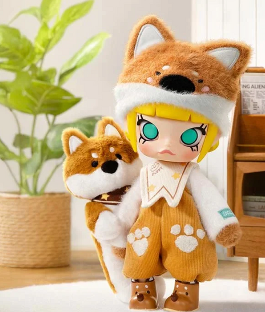 【PREORDER】MOLLY Hug Hanging Card toy doll