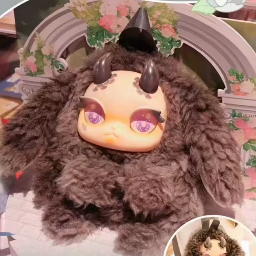 Tutulong Plush shoulder bag toy doll