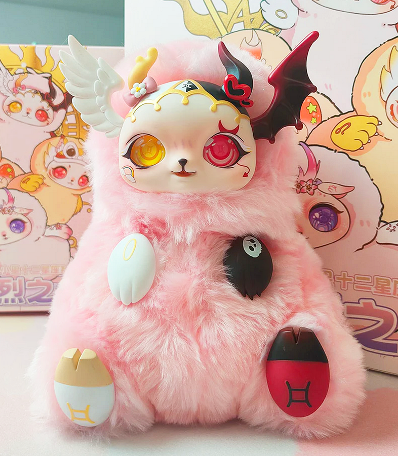 MOBO STAR V3 - Heart of Fire Constellation Plush Toy Doll