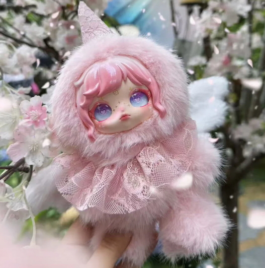 Dumia Aria Whisper of Snow Traces Plush toy doll