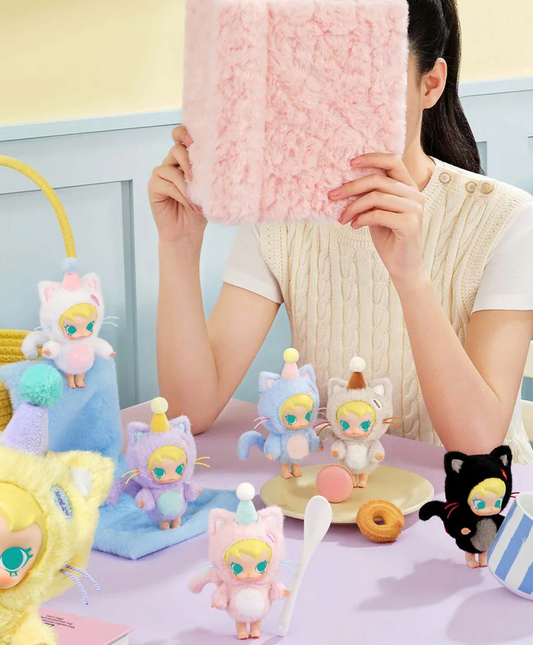 Baby Molly Pocket Friends Plush toy doll