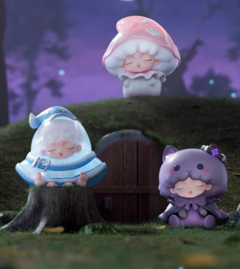 YUMO Magic Manual Toy Doll