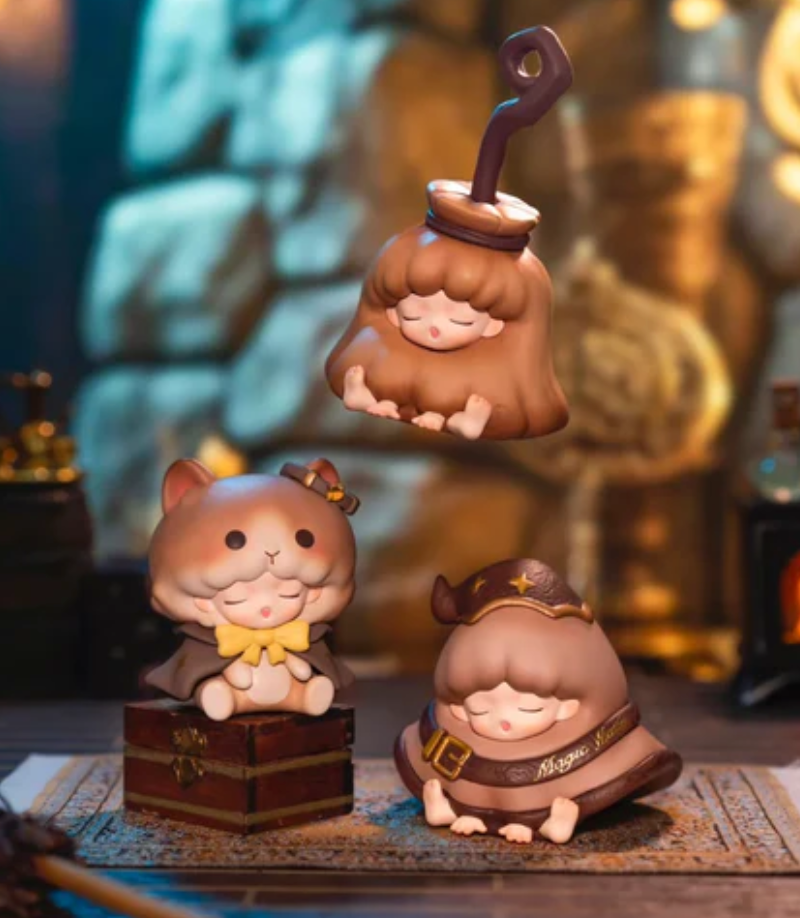YUMO Magic Manual Toy Doll