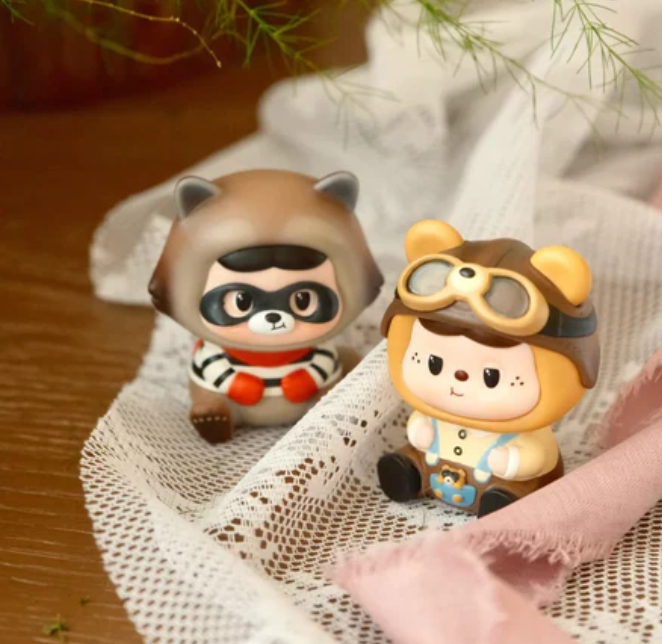 BAOBAO's Time Capsule toy doll