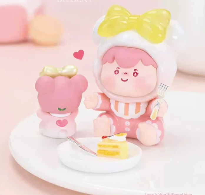WOOW Your Zodiac Dessert toy doll