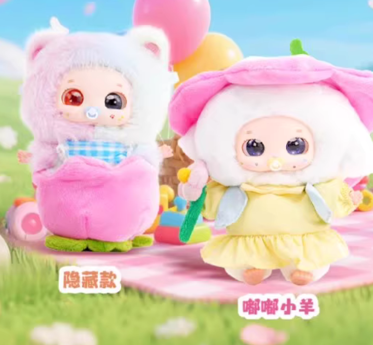 Nora Spring Outing Team Plush toy doll