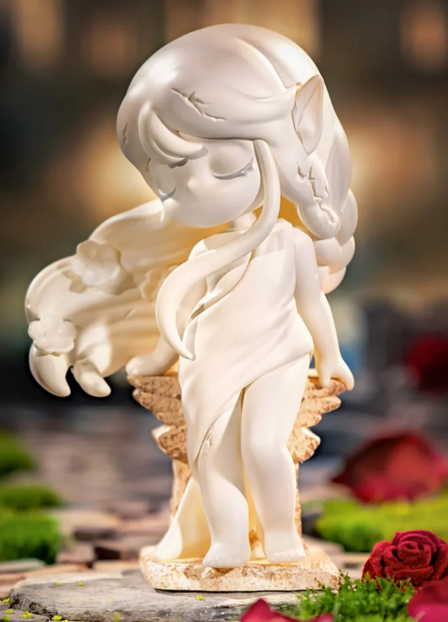 SURI Mystery Castle toy doll