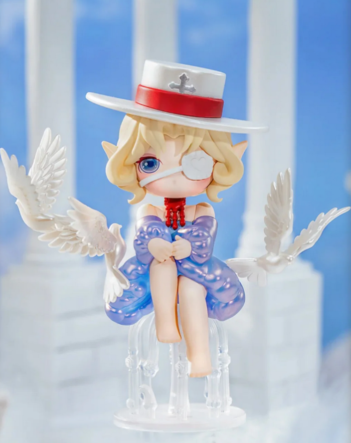 SURI Mystery Castle toy doll