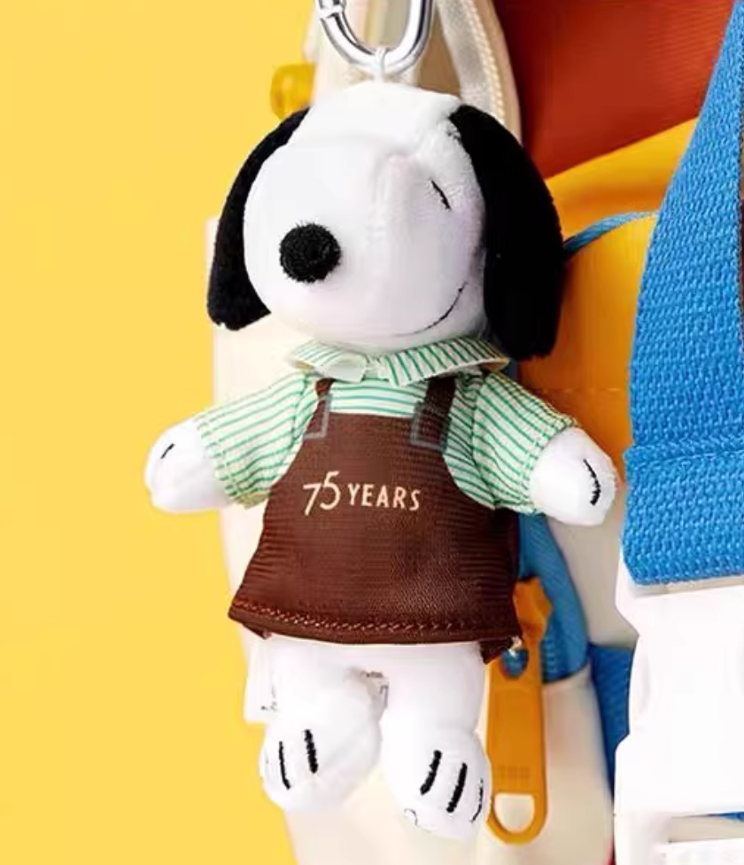 Snoopy Plush toy doll