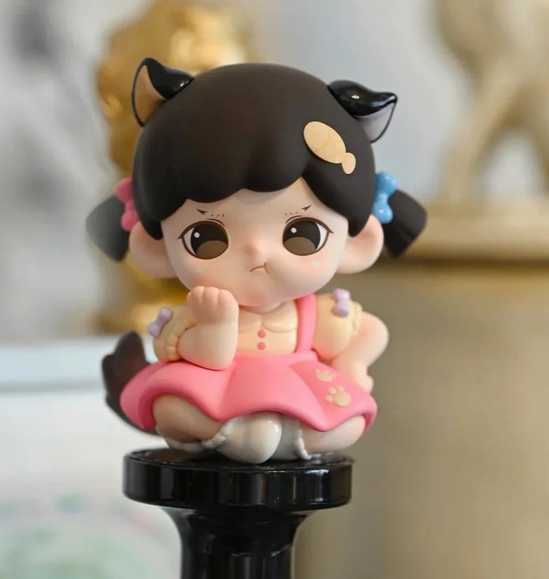Zoraa Mewo Cat Face Mini toy doll