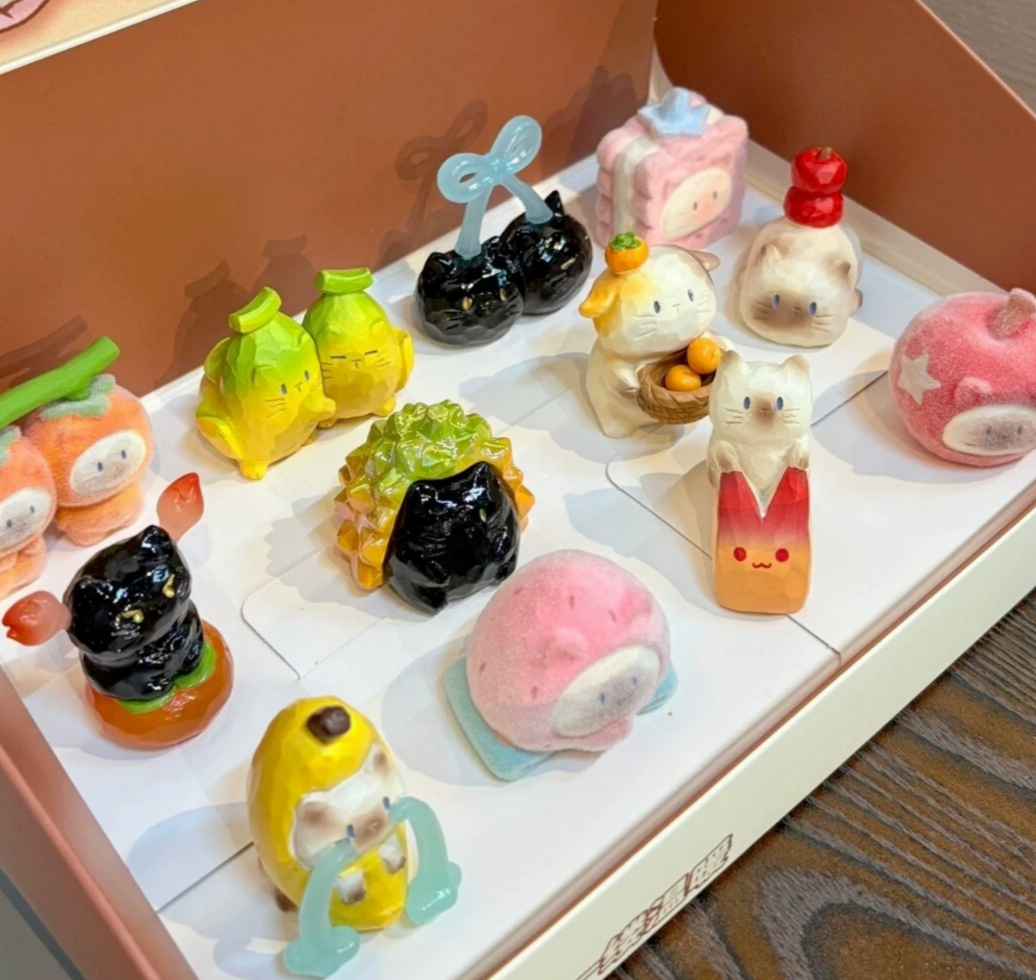 CAT PAI Interesting Fruit Figure Toy Doll