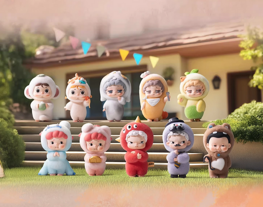 Heyone Good Friends Costume Party toy doll