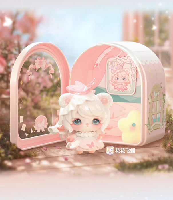 Mimia Children's Dream House toy doll