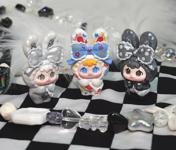 SPBOMI Traveling Rabbit Bean, 4 Beans in 1 bag toy doll