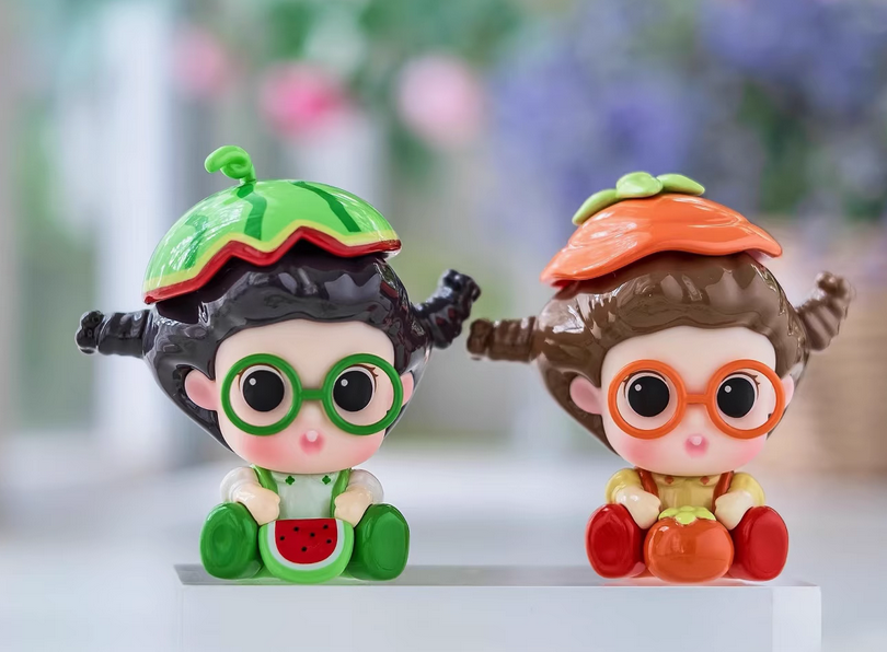 SUVI Fruit Park Bean toy doll