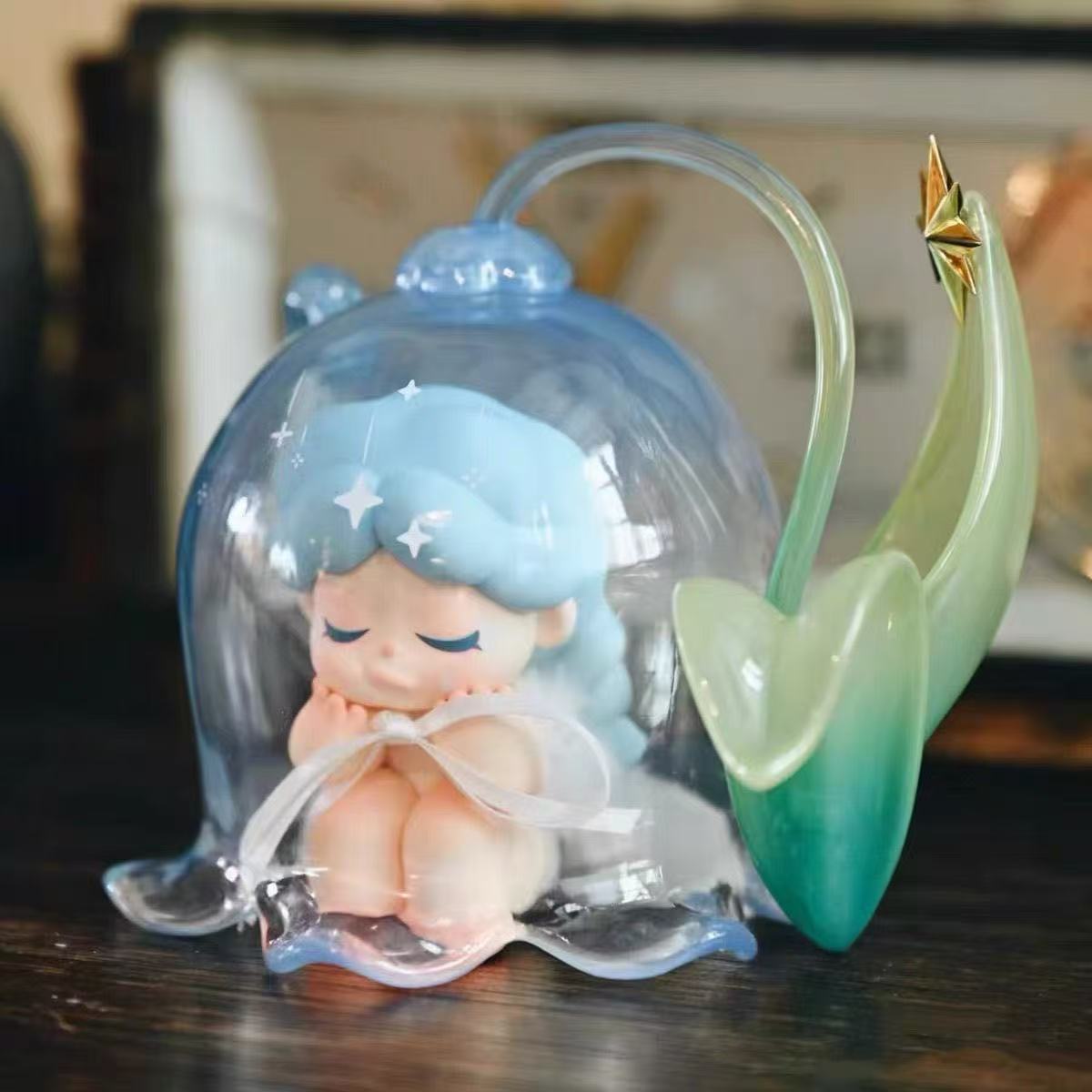 Wendy Follow the moon toy doll
