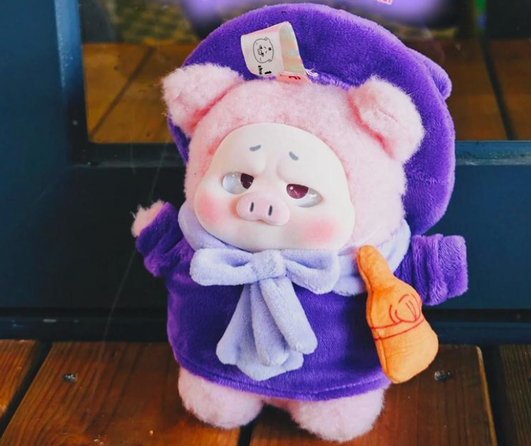 Upset pig plush Toy Doll