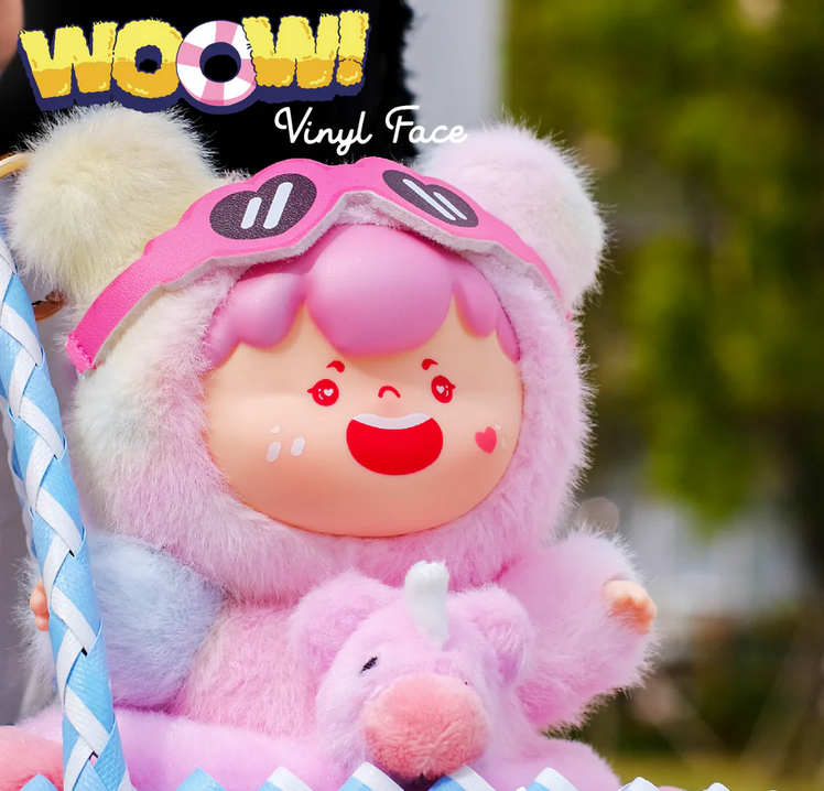 WOOW Happy Holiday plush toy doll