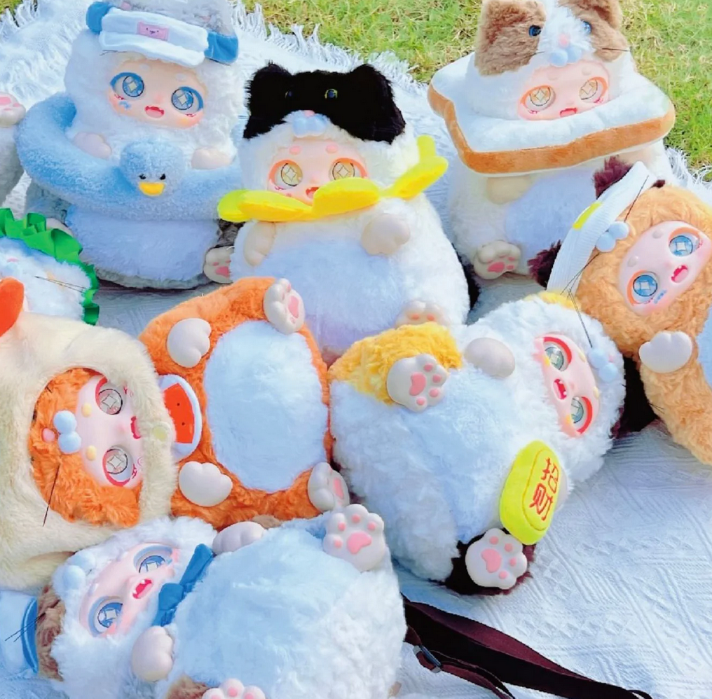 Quilla Meow Meow House Plush Backpack toy doll