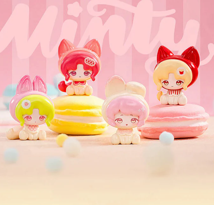 Minty Adventures Mini Cute Bean toy doll