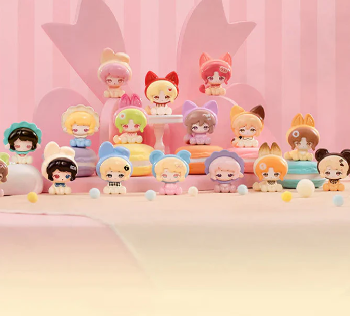 Minty Adventures Mini Cute Bean toy doll