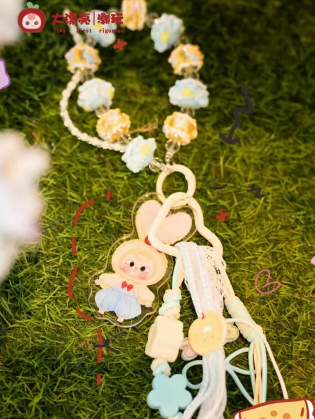 Baby Three Love Keychain Hour toy doll