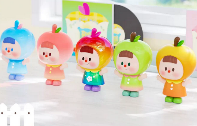 DuoDuoMei Apple Bean toy doll