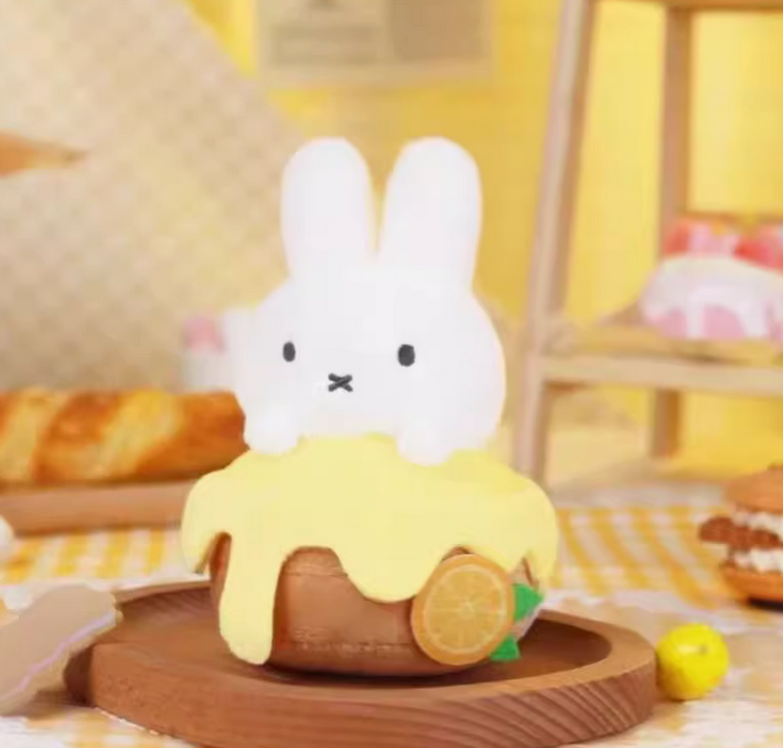 Miffy Sweet House Plush toy doll