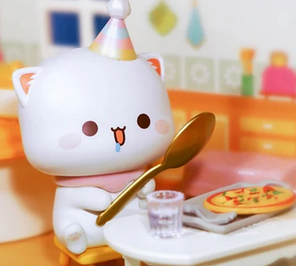 Mitao Cat Love Is Like a Peach toy doll