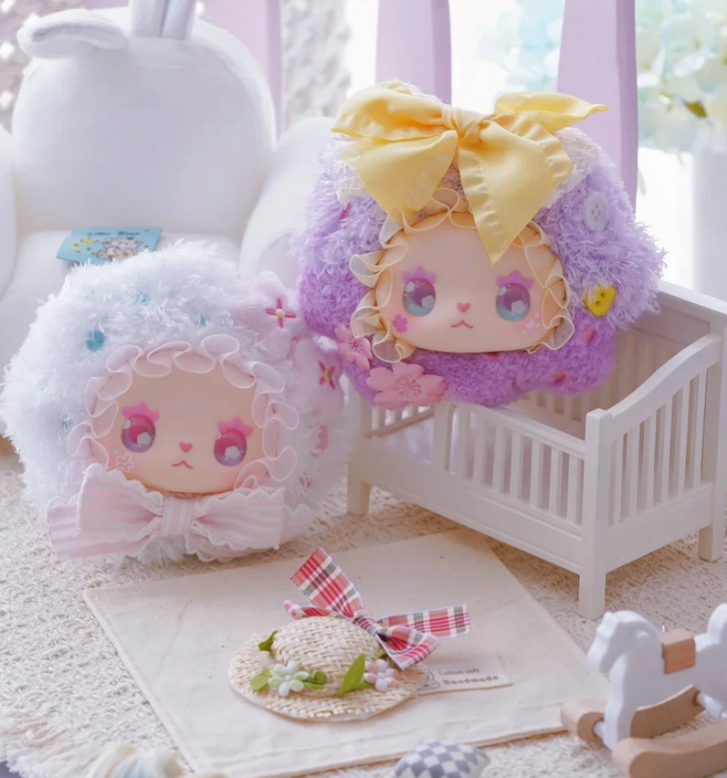 LOVELY EMMA Floral Seasons Plush toy doll