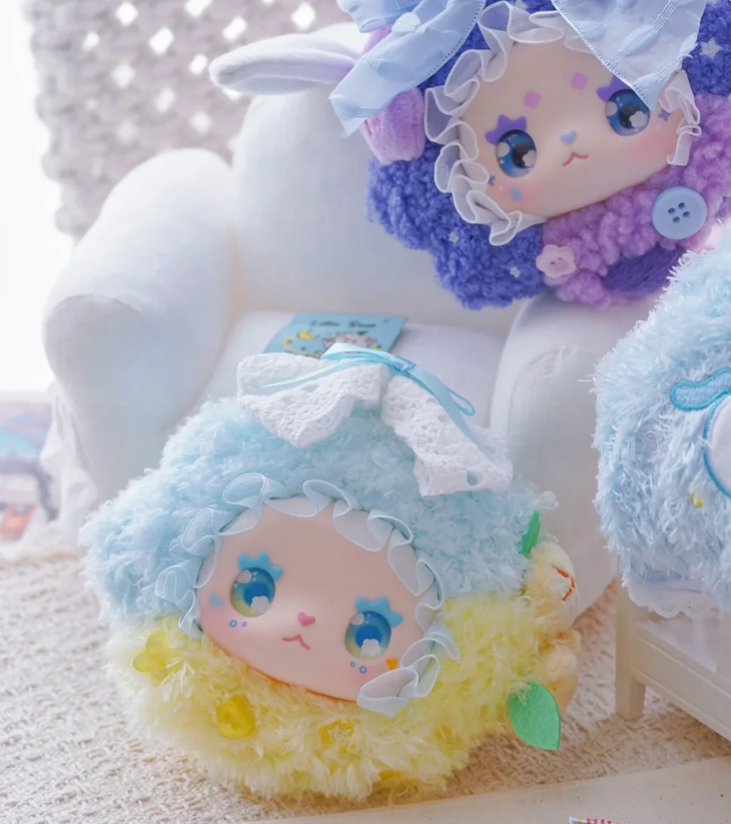 LOVELY EMMA Floral Seasons Plush toy doll
