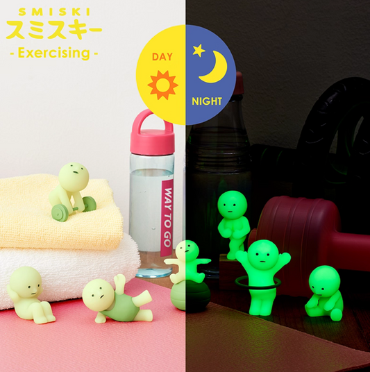 Smiski Fitness Dark In Glow toy doll