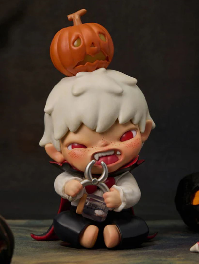 Hirono Monsters' Carnival toy doll