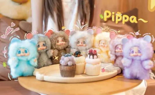 PIPPA First Generation Macaron Plush toy doll