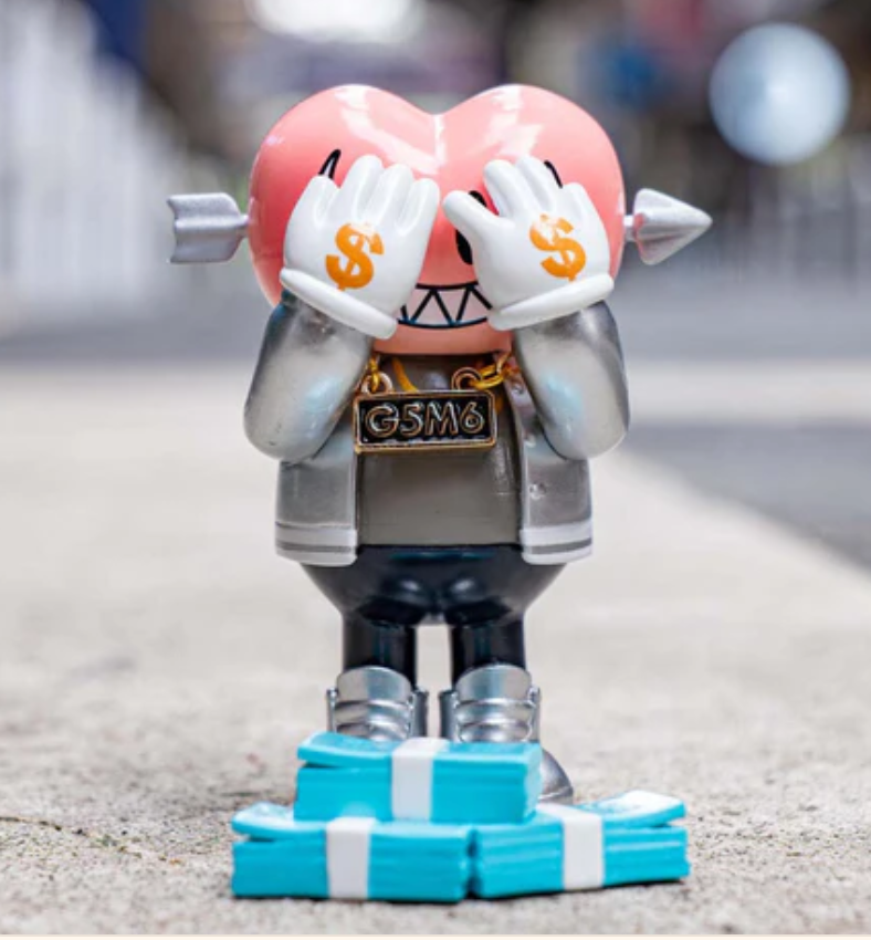 BIGHEART Money Making Club toy doll