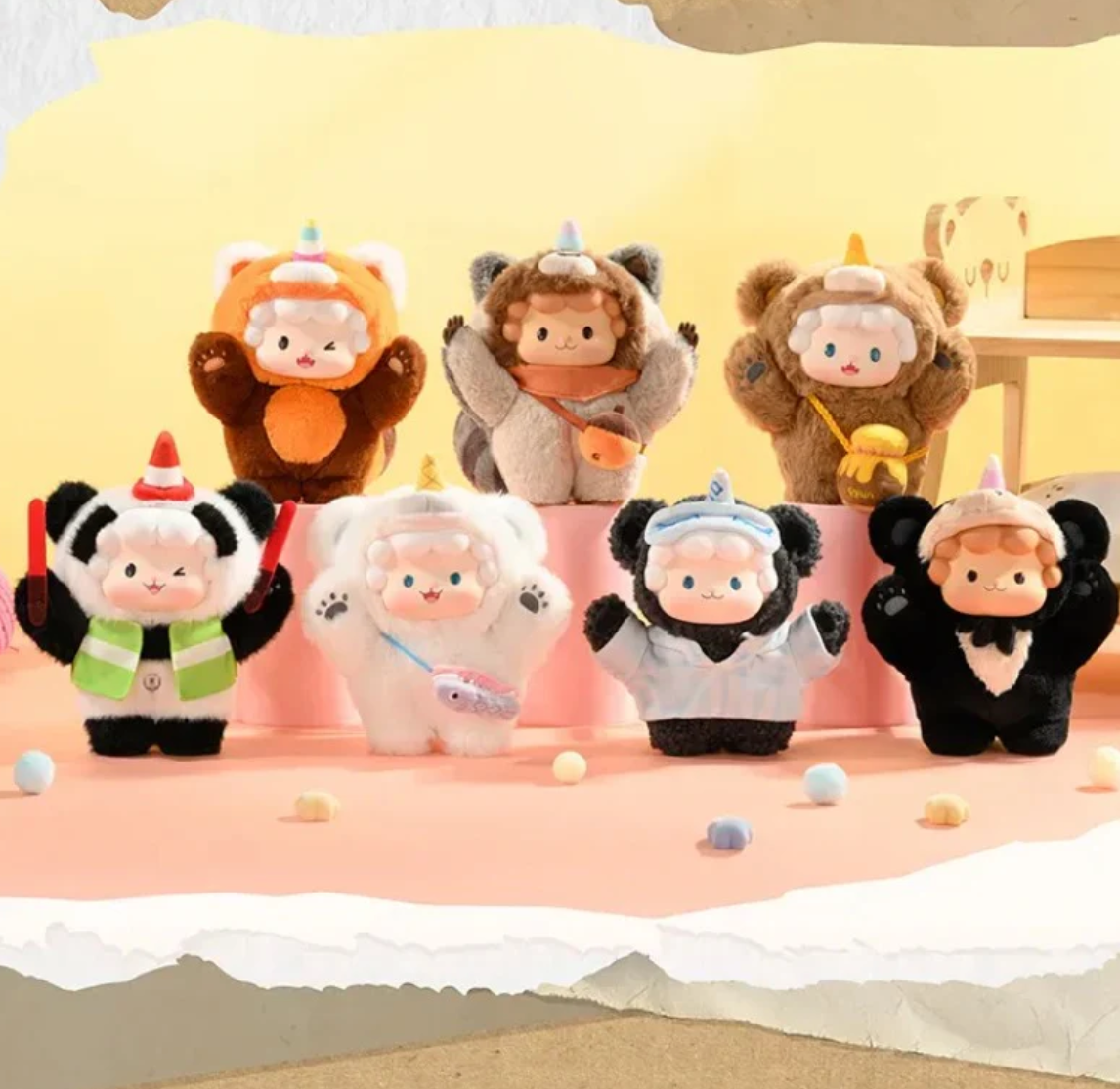 Gyun V4 Crossbody Bear Plush toy doll