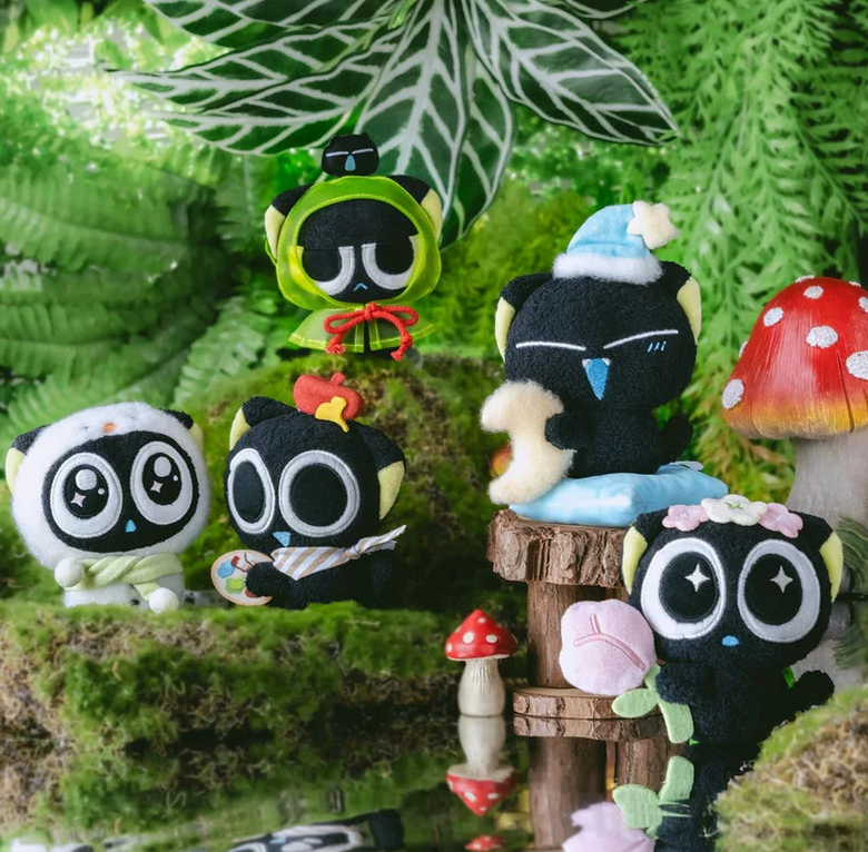 Luoxiaohei Four Seasons Travel Plush toy doll