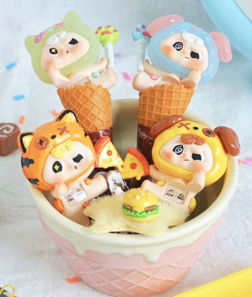 Pippy Party Time Decorative Mini Figure Toy Doll