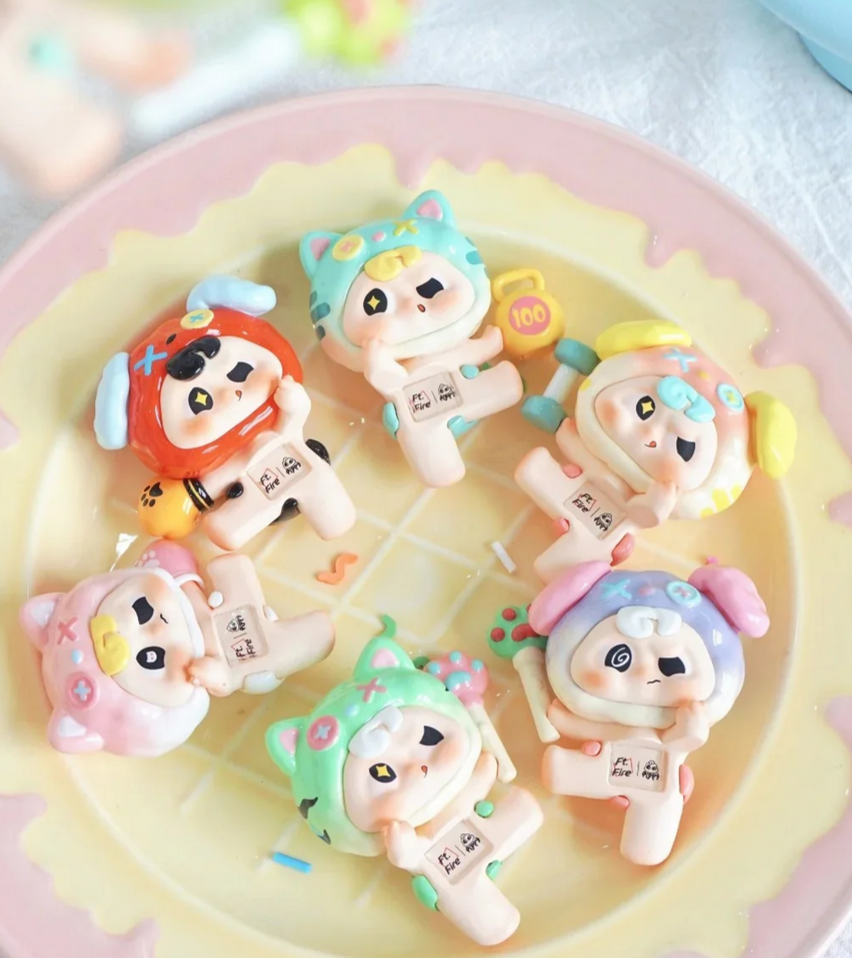 Pippy Party Time Decorative Mini Figure toy doll