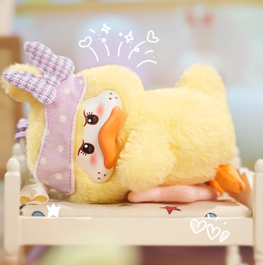 Dumia Duck Urban Subordinate Plush toy doll