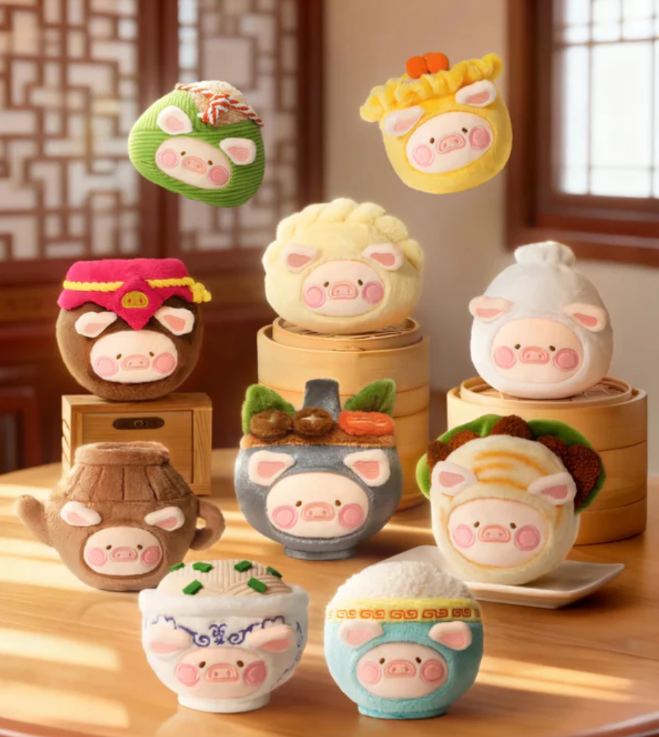 Lulu the Piggy Lulu Food Hunter Plush toy doll
