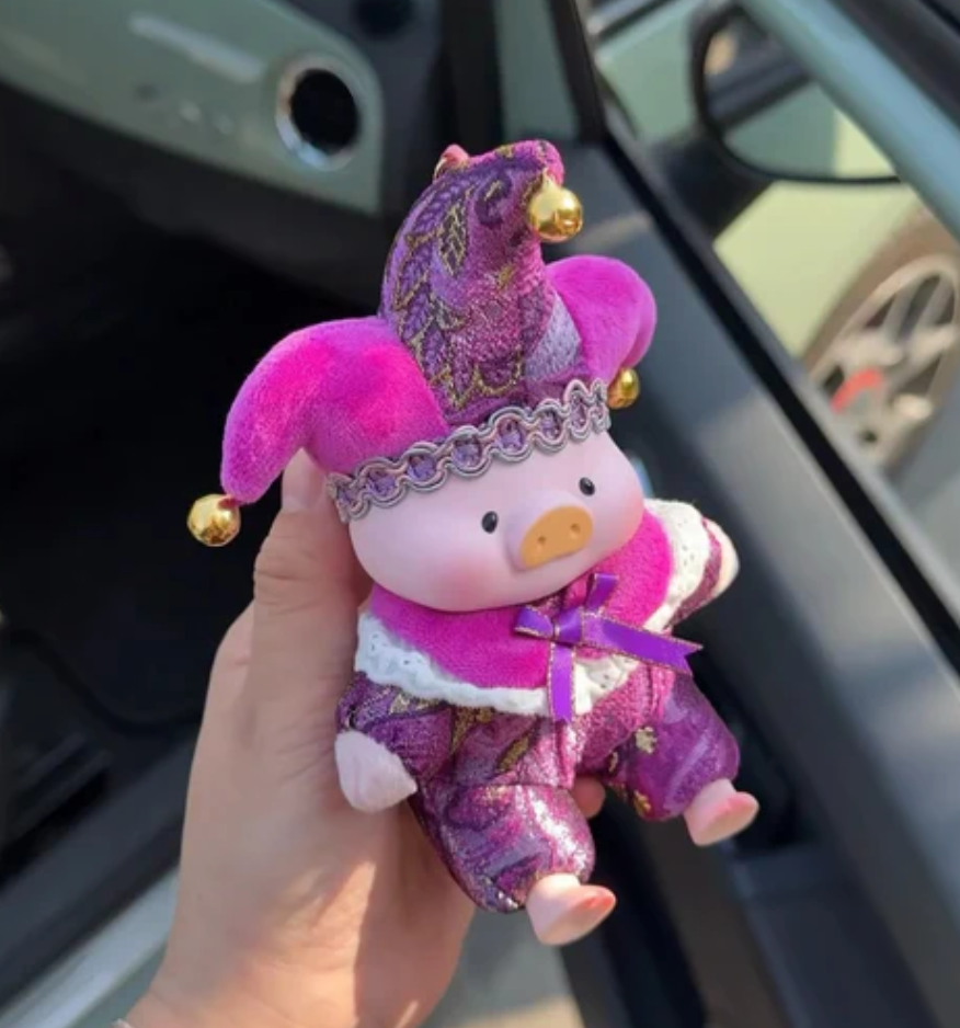LuLu the piggy Triangel PVC Plush Keychain toy doll