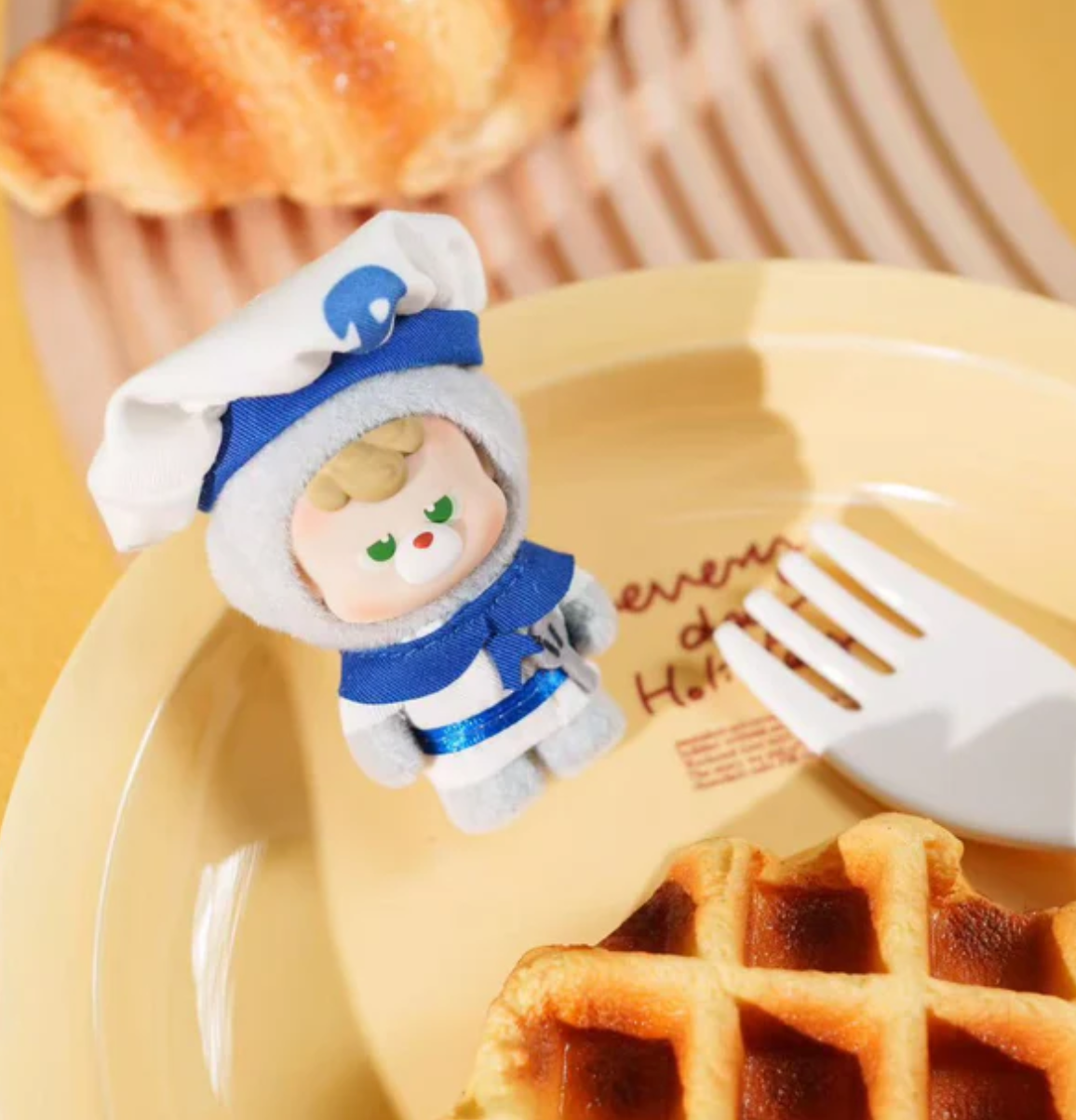 DiuDiu Baby Power Bears toy doll