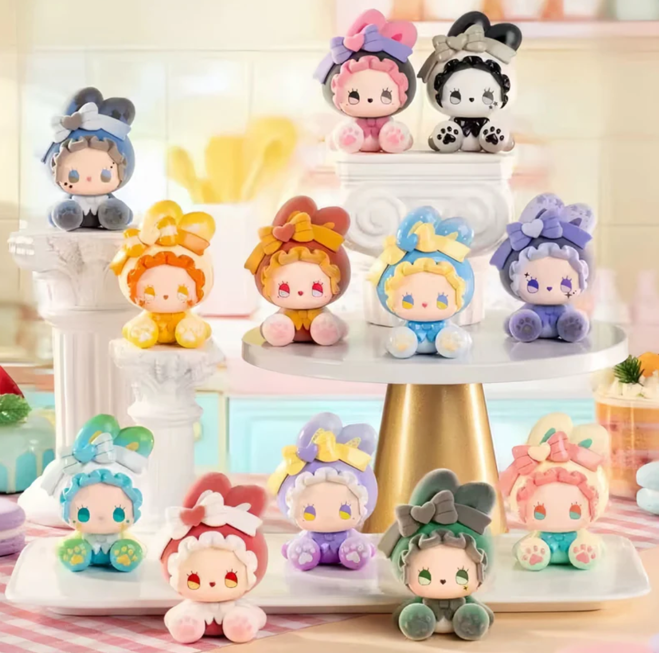 Emma Bunny Collector V2 Mini Figure toy doll