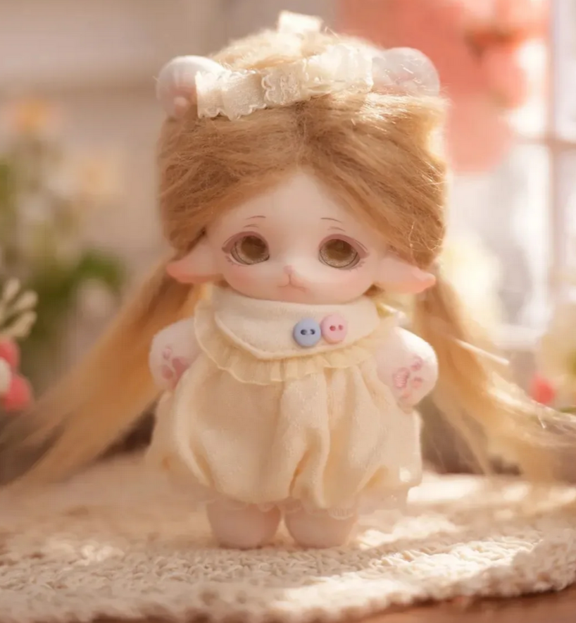 Mimia Kindergarten Upbringing Plush toy doll