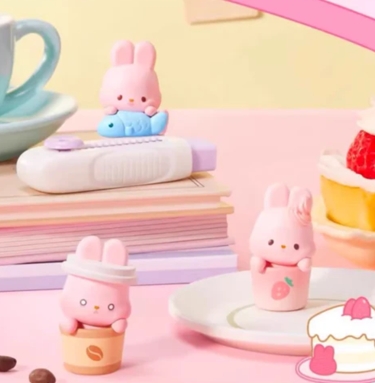 MOMO BUNNY 24H Life Diary Bean toy doll