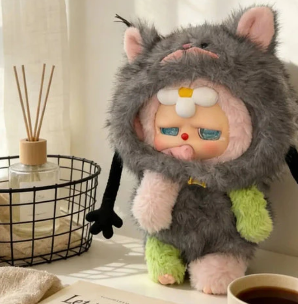 Rat Arrives III · AUV It’s the Bomb 600% Plush toy doll